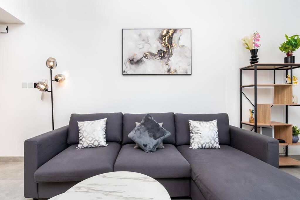 Apartment In Jvc - Dubai