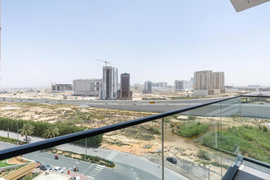 Apartment In Jvc - *